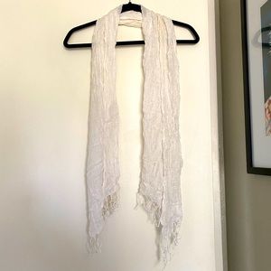 Light scarf